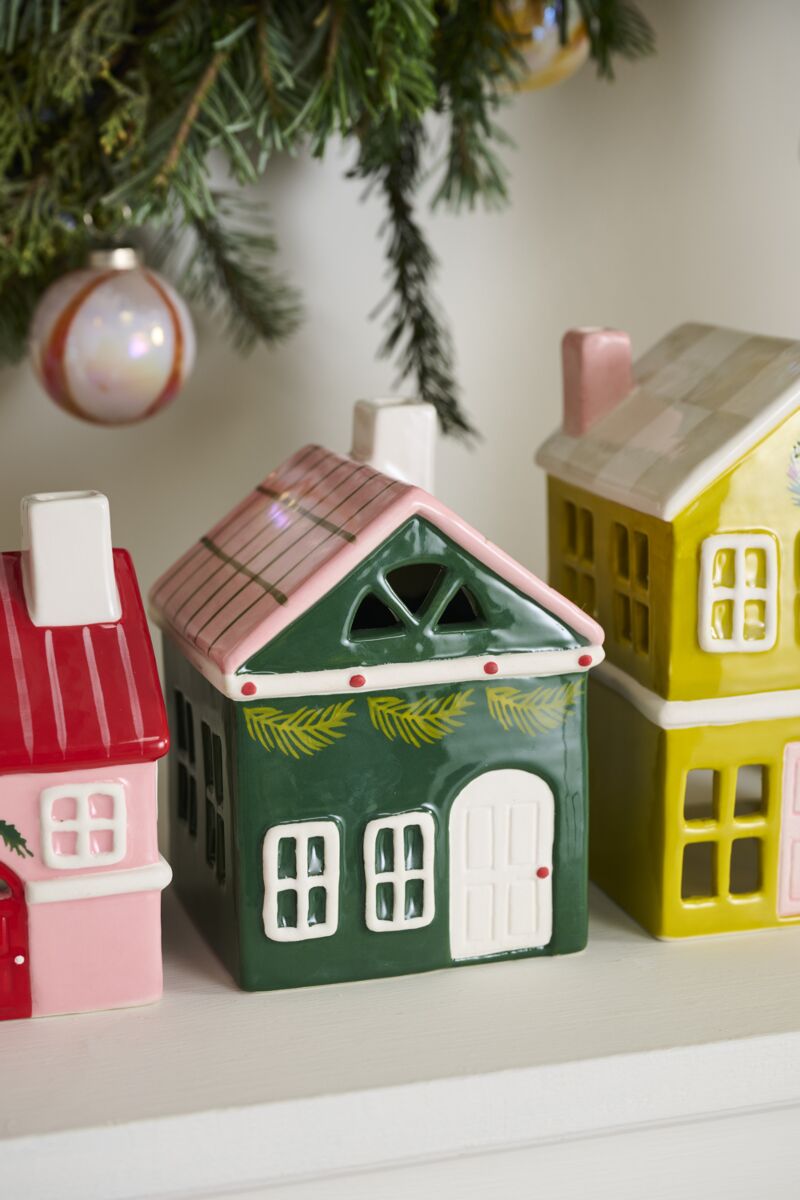 Green Merrivale House Figurine 4.25" x 5.75"
