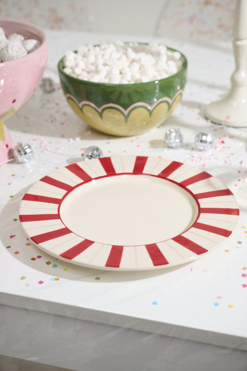 Deck the Halls Dinner Plate 10.25"