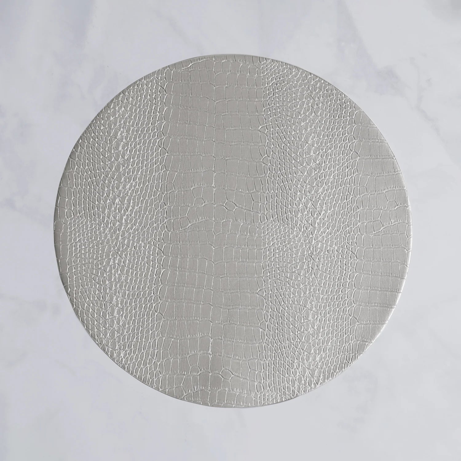 VIDA Croc Reversible 16" Round Placemats Set of 4 (Silver and Gold)