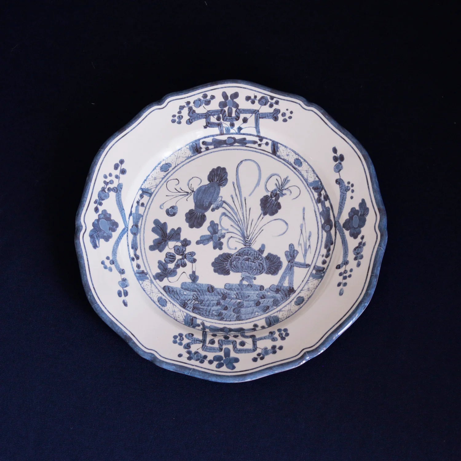 VIDA Faenza 11" Dinner Plate Set of 4 White and Blue