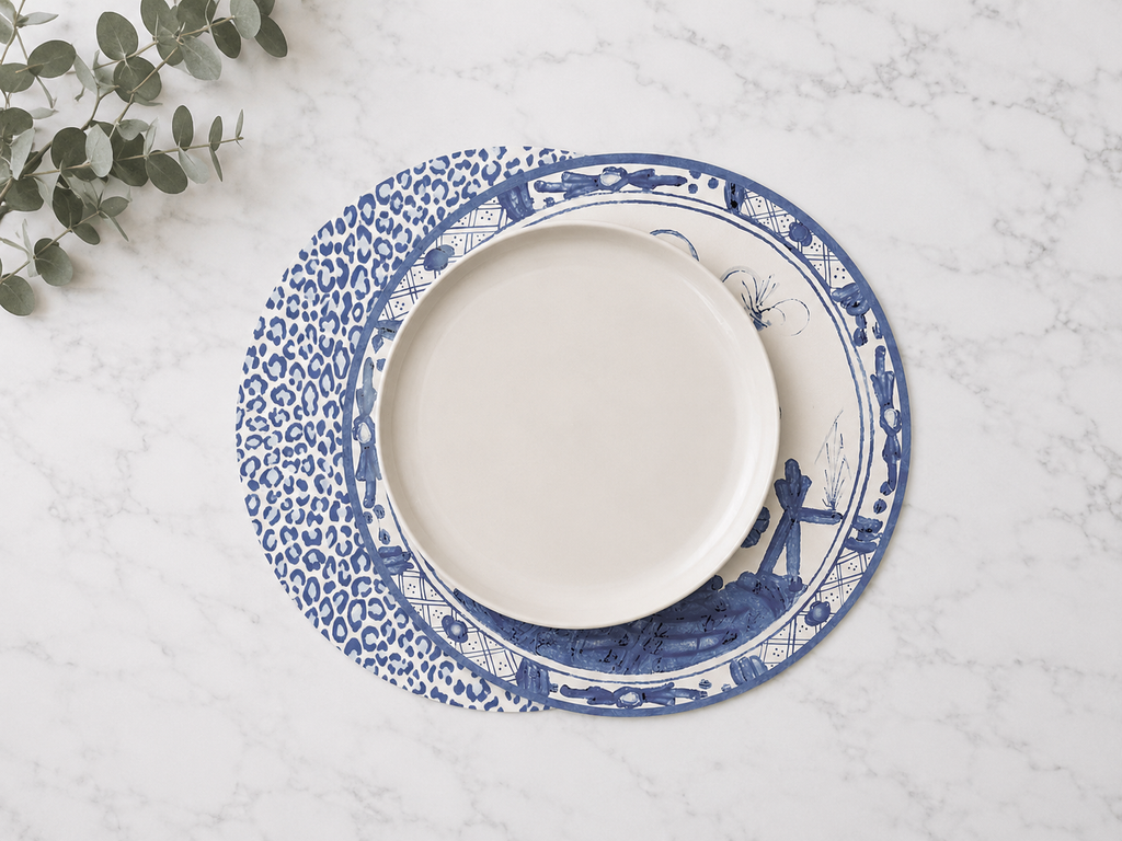 VIDA Faenza and Leopard Reversible Placemats Set of 4 (Blue and White)