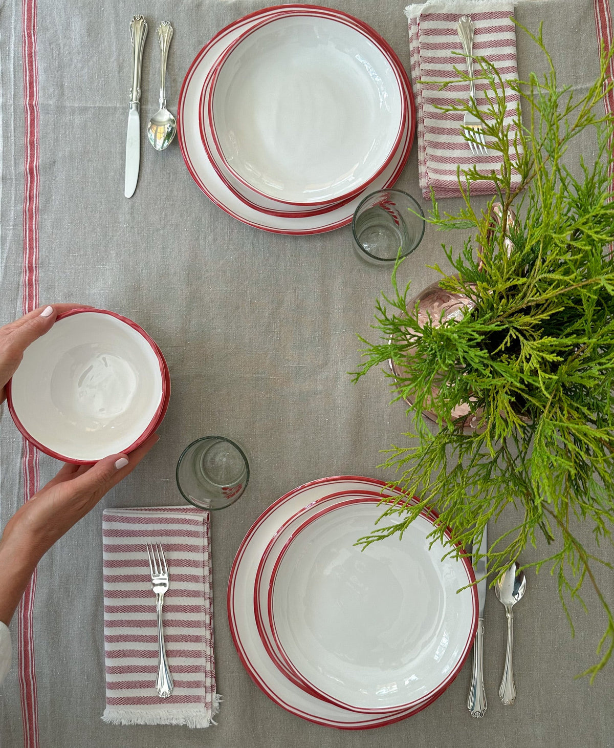 Simple Round Salad Plate with Red Edge 9.5" (Set of 4)