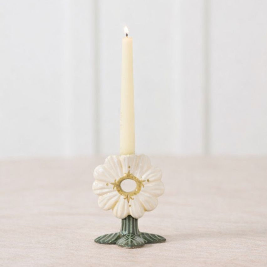 Soft Petal Candleholder 4.5" x 4.5" x 5.5"