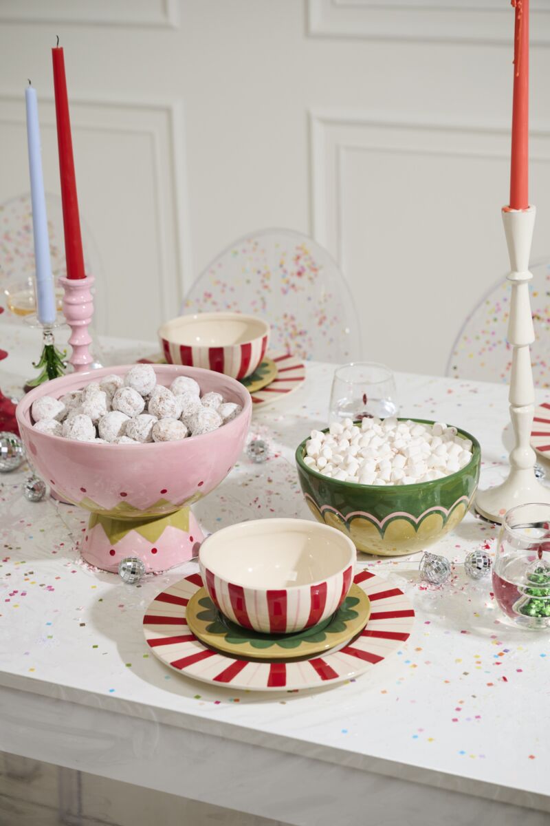 Deck the Halls Dinner Plate 10.25"