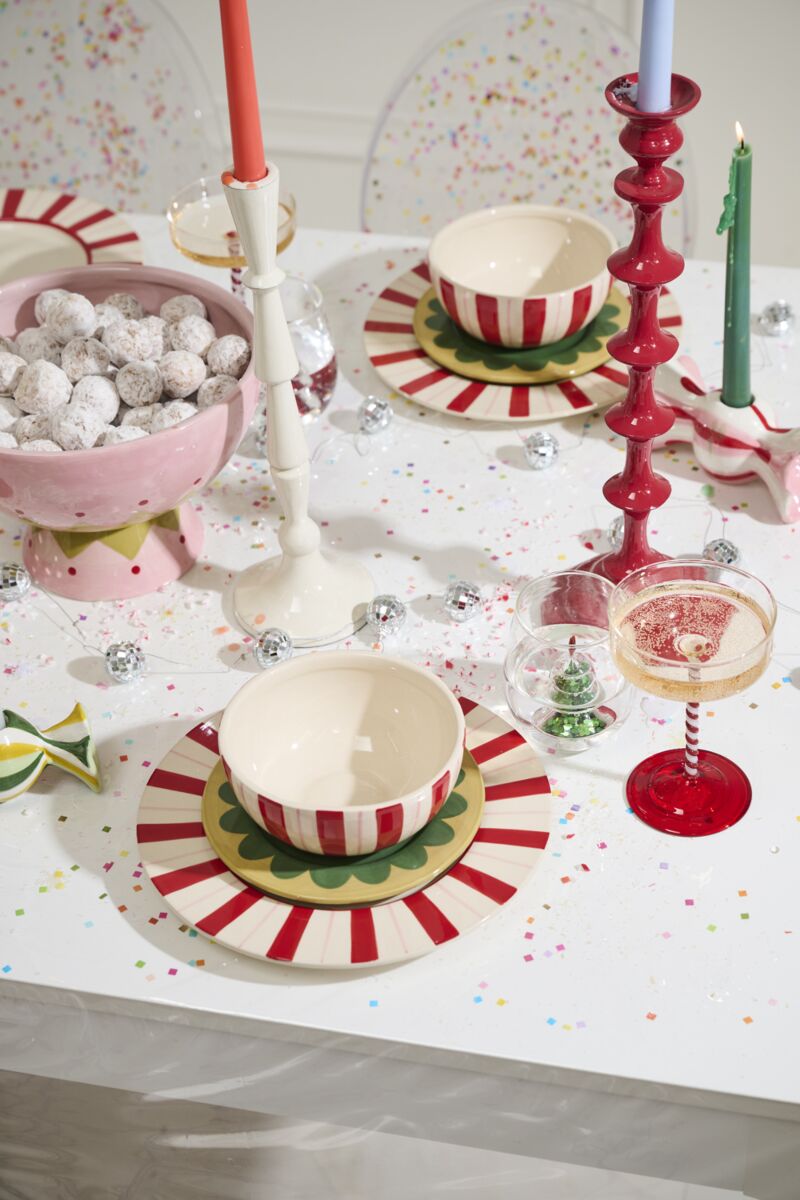 Deck the Halls Dinner Plate 10.25"